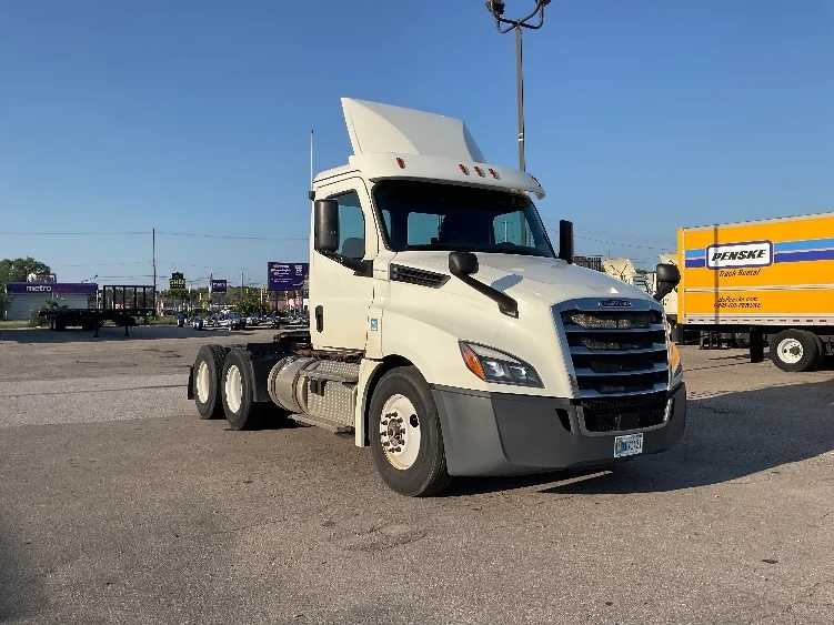 2019 Freightliner Cascadia in Flint, MI