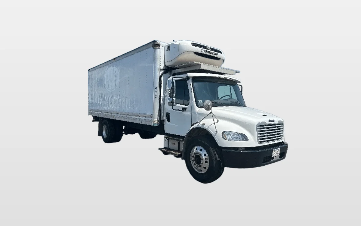 2019 Freightliner M2 106 - image 1