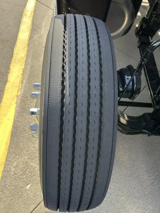 2022 Peterbilt 579 - image 17