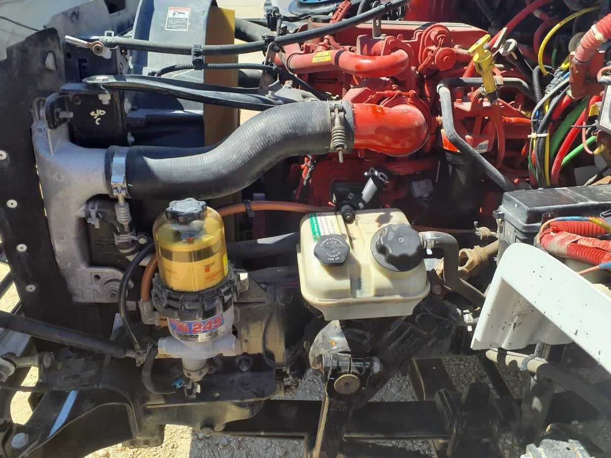 2019 Freightliner M2 106 - image 9