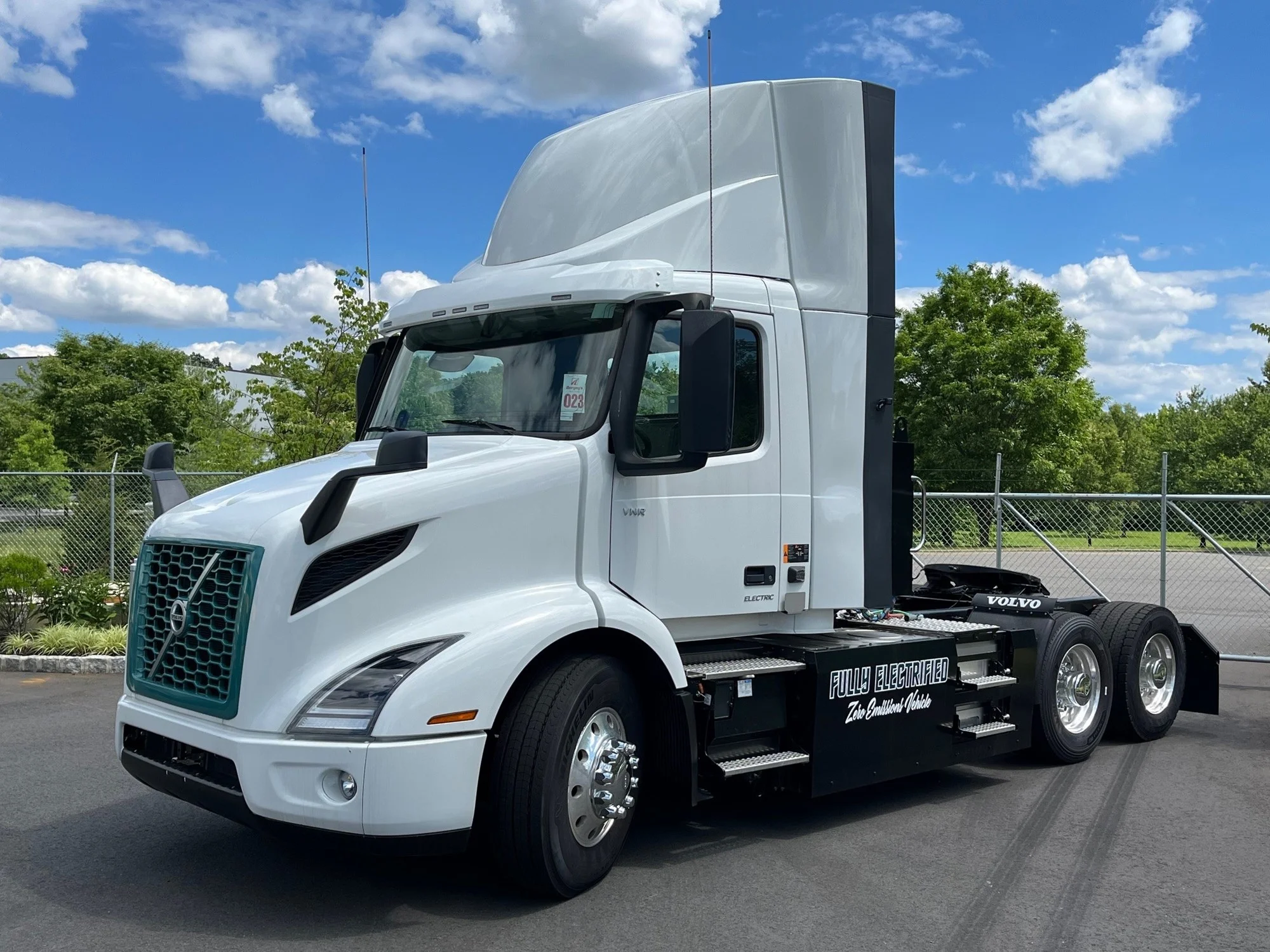 2023 Volvo