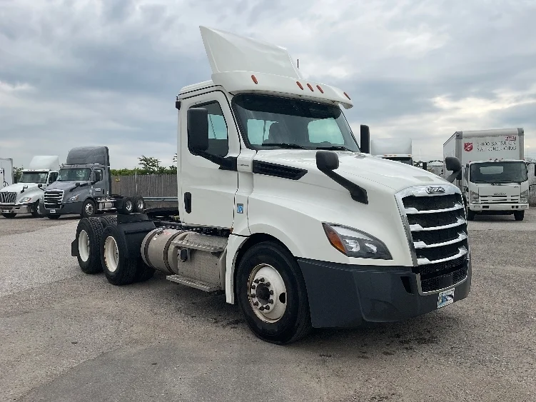 2019 Freightliner Cascadia in Flint, MI