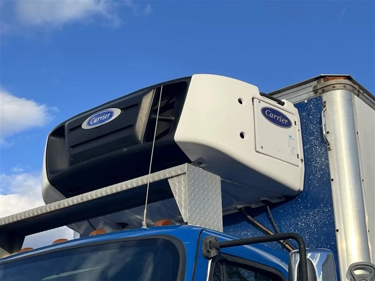 2018 Freightliner M2 106 in Beltsville, MD — photo 7