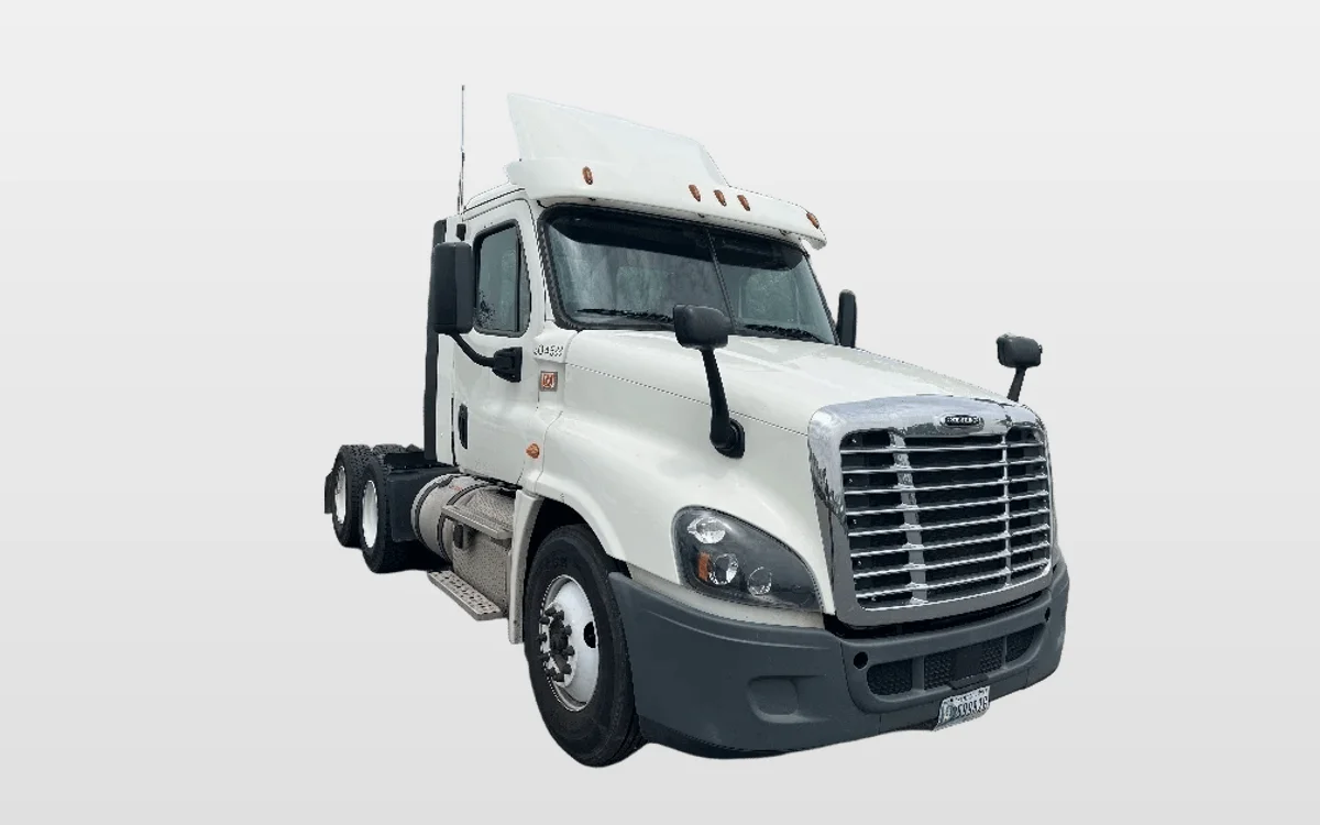 2018 Freightliner - image 1
