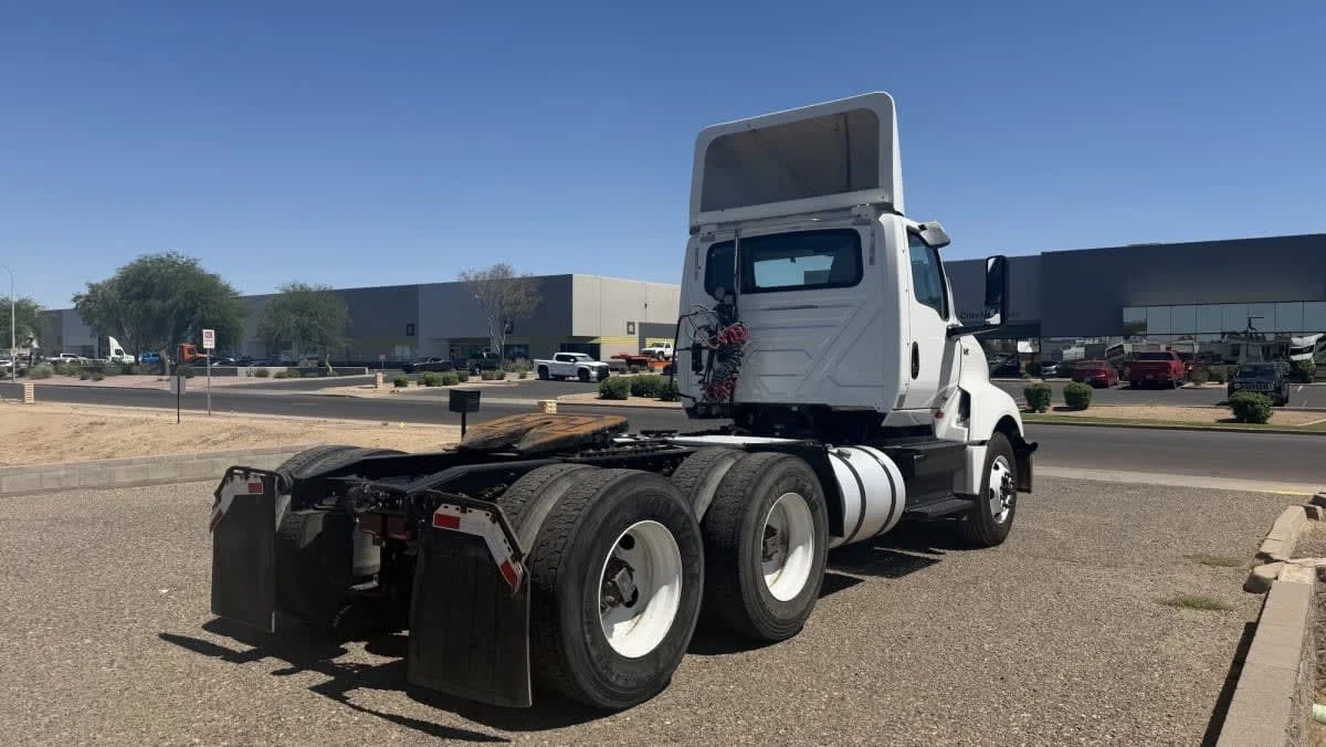 2019 International LT in Phoenix, AZ — photo 4