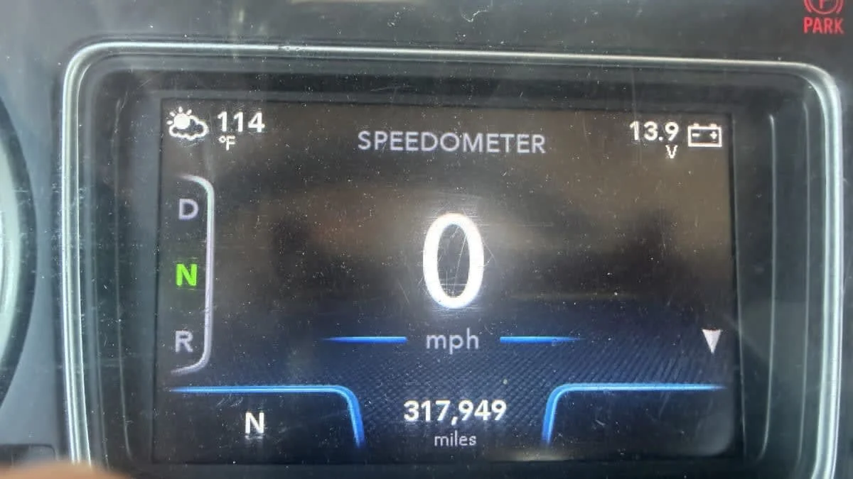 2019 International LT in Phoenix, AZ — photo 13