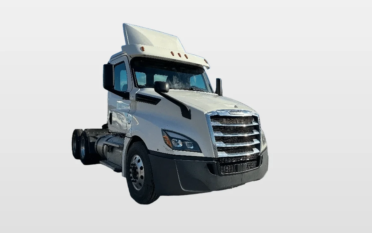 2019 Freightliner - image 1