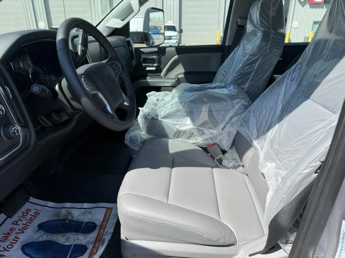 2025 International - image 7