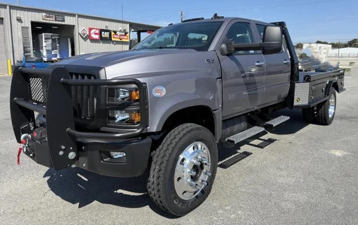 2025 International - image 10