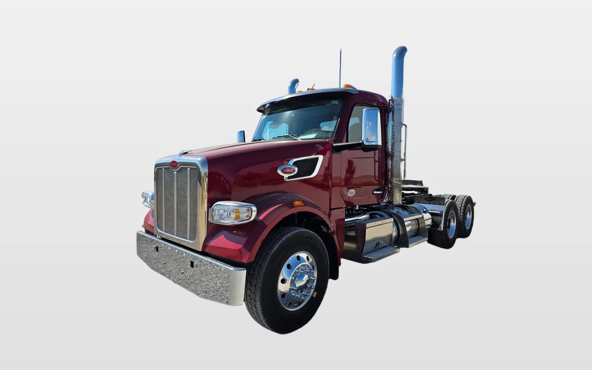 2026 PETERBILT 567 - image 1