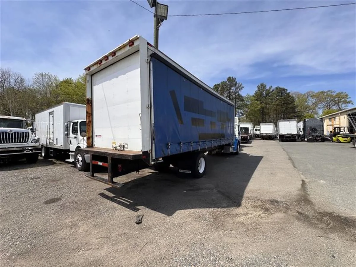 2020 Freightliner M2 106 in Ashland, VA — photo 4