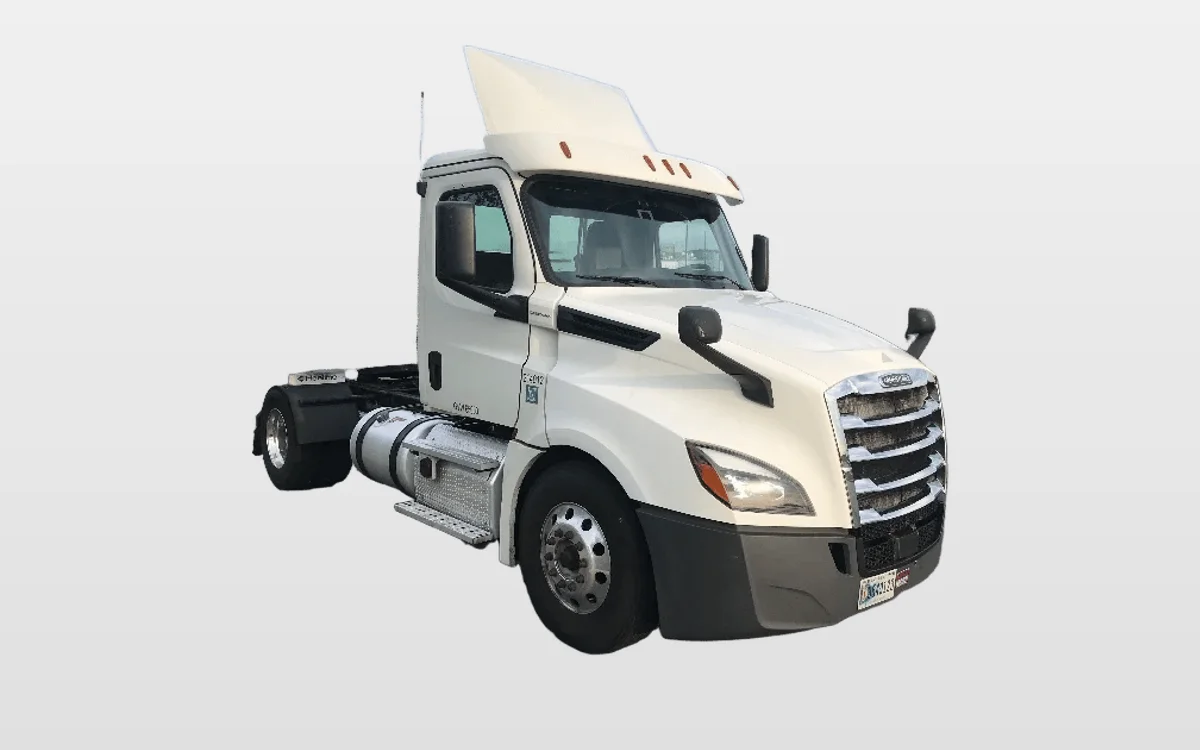 2019 Freightliner - image 1
