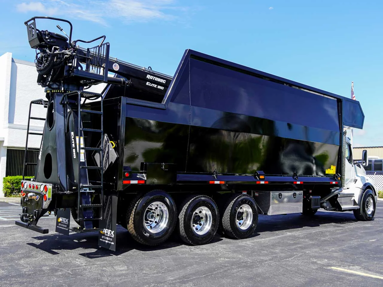 2025 Kenworth T880 — photo 4