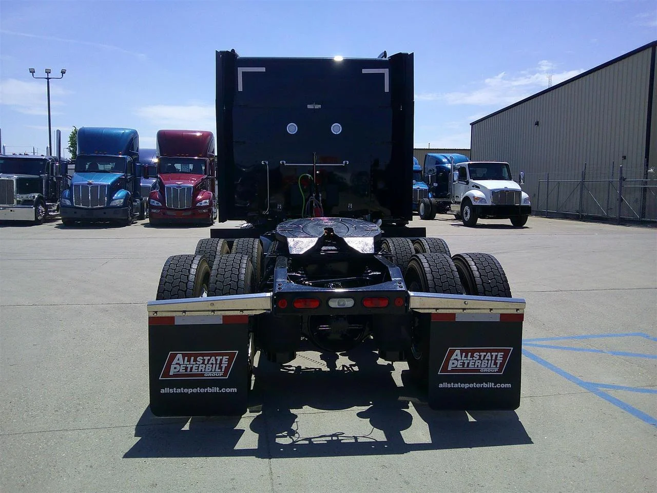 2027 Peterbilt 579 in Fargo, ND — photo 6