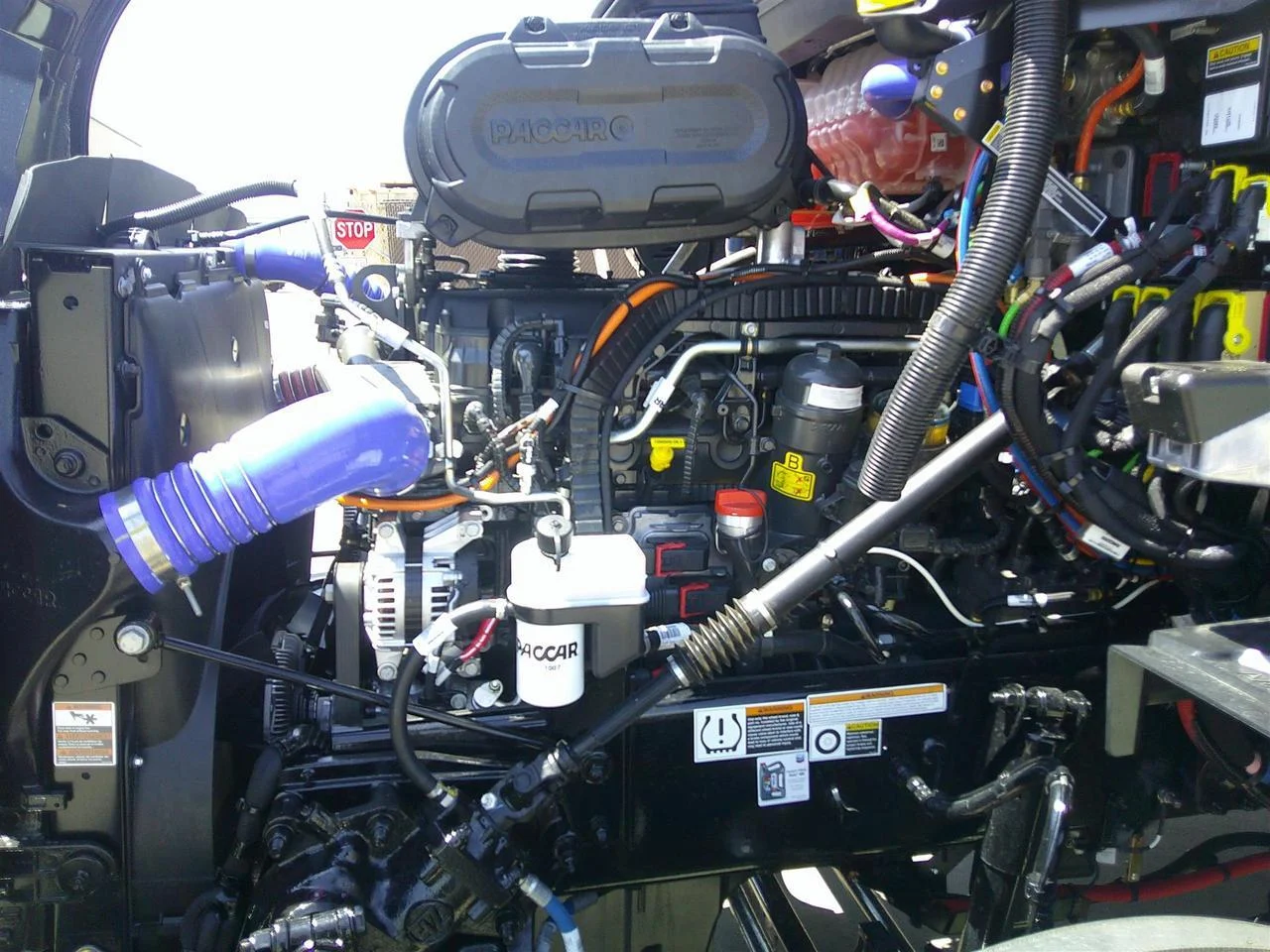 2027 Peterbilt 579 in Fargo, ND — photo 9