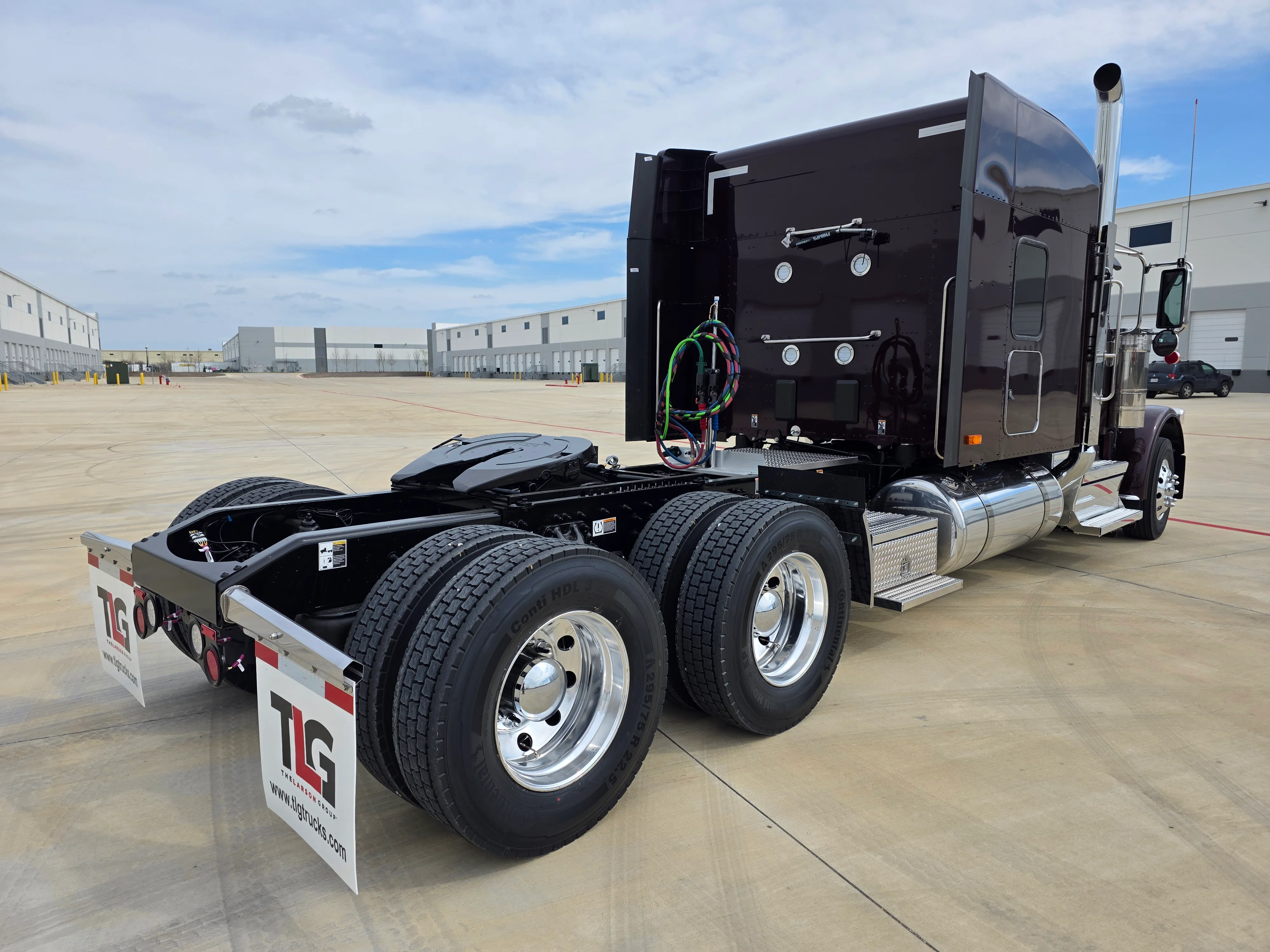 2027 Peterbilt 589 in Fort Smith, AR — photo 5