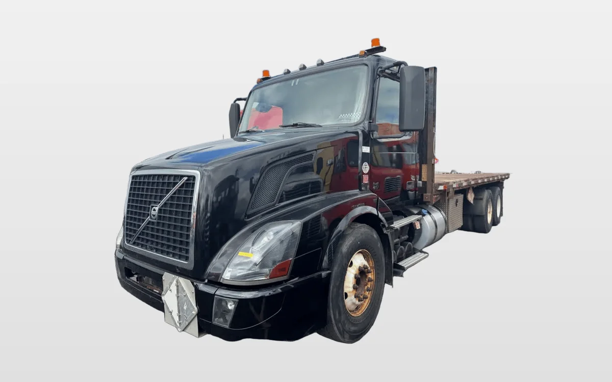 2018 Volvo - image 1