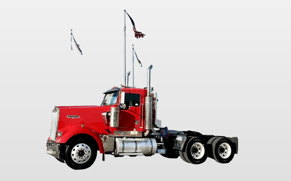 2001 Kenworth W900 - image 1
