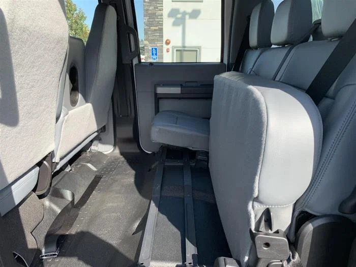 2027 Ford F-650 — photo 20