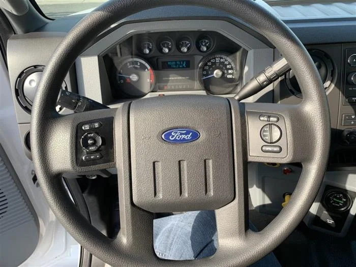 2027 Ford F-650 — photo 30