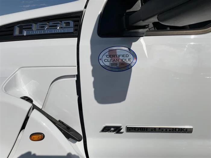 2027 Ford F-650 — photo 17