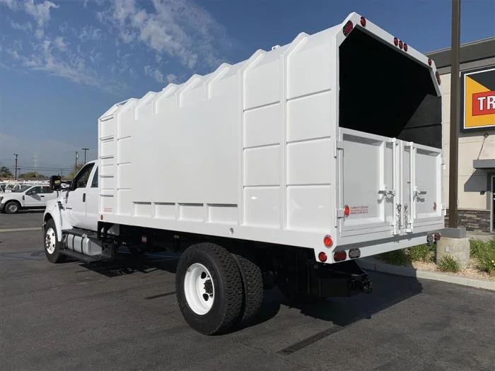 2027 Ford F-650 — photo 4