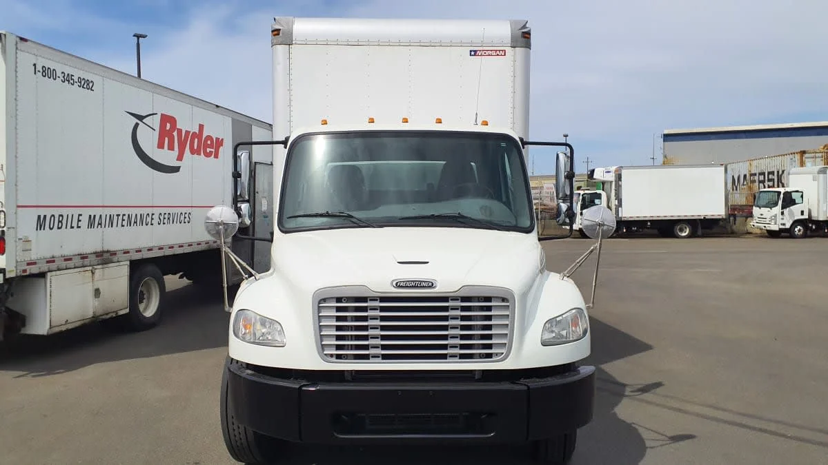 2018 Freightliner M2 106 in Tacoma, WA — photo 2