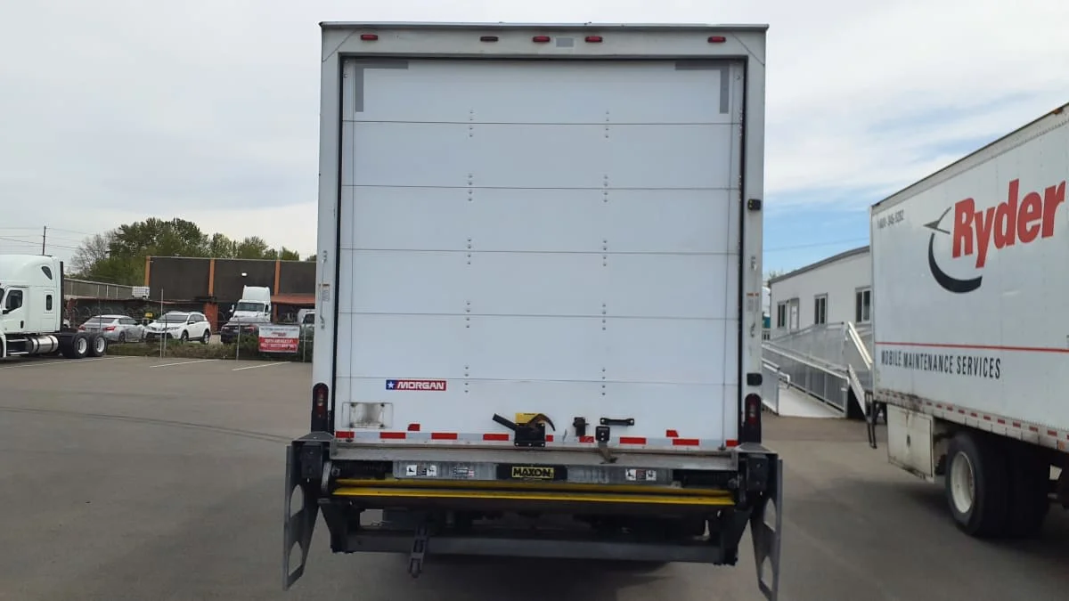 2018 Freightliner M2 106 in Tacoma, WA — photo 5