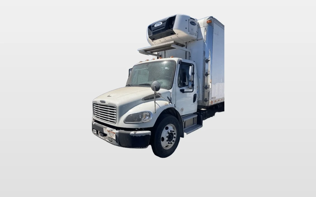 2020 Freightliner M2 106 - image 1