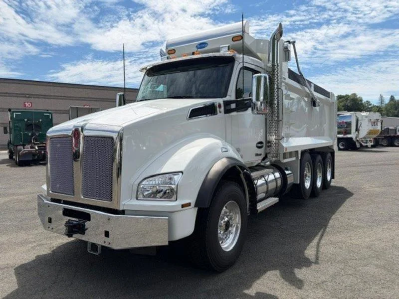 2027 Kenworth T880