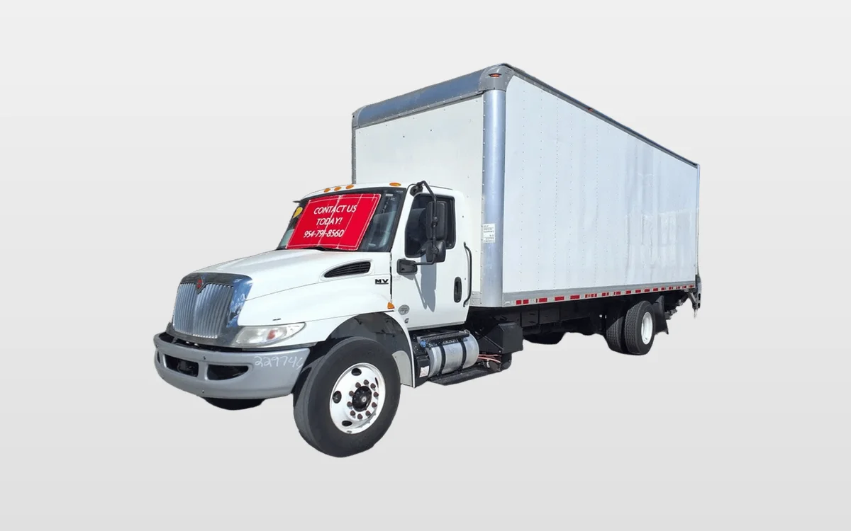 2019 International - image 1