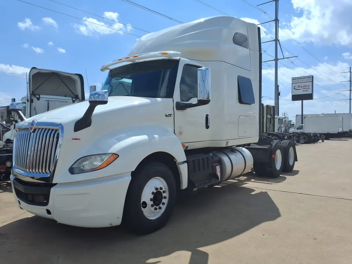 2019 International LT in Dallas, TX