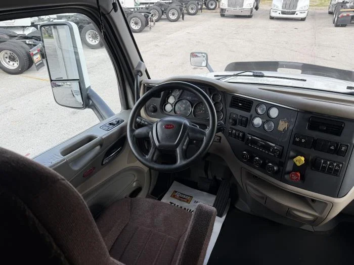 2022 Peterbilt 579 in Haines City, FL — photo 47