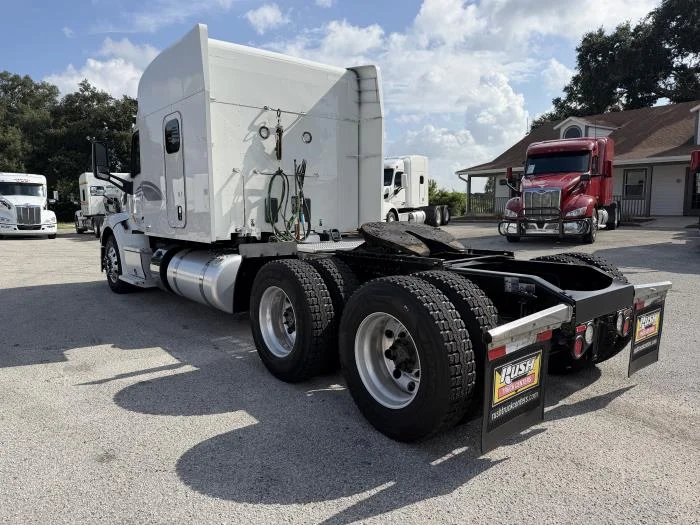2022 Peterbilt 579 in Haines City, FL — photo 7