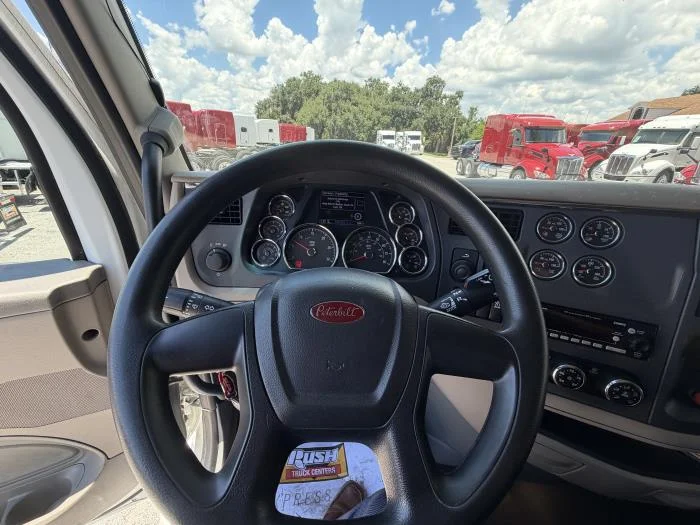 2022 Peterbilt 579 in Haines City, FL — photo 21