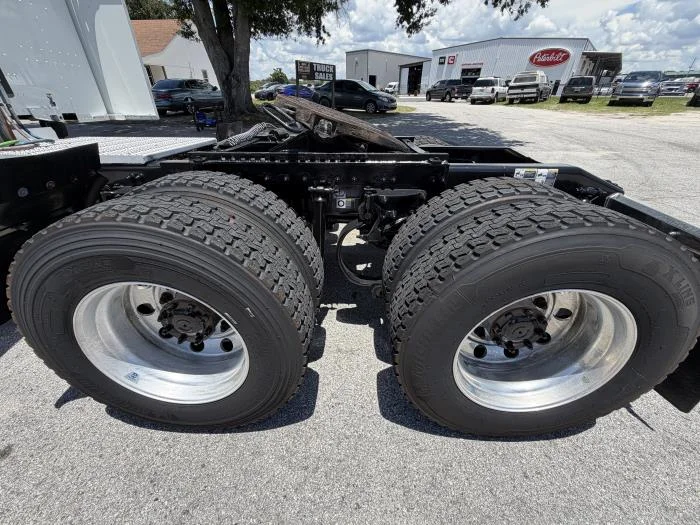 2022 Peterbilt 579 in Haines City, FL — photo 10