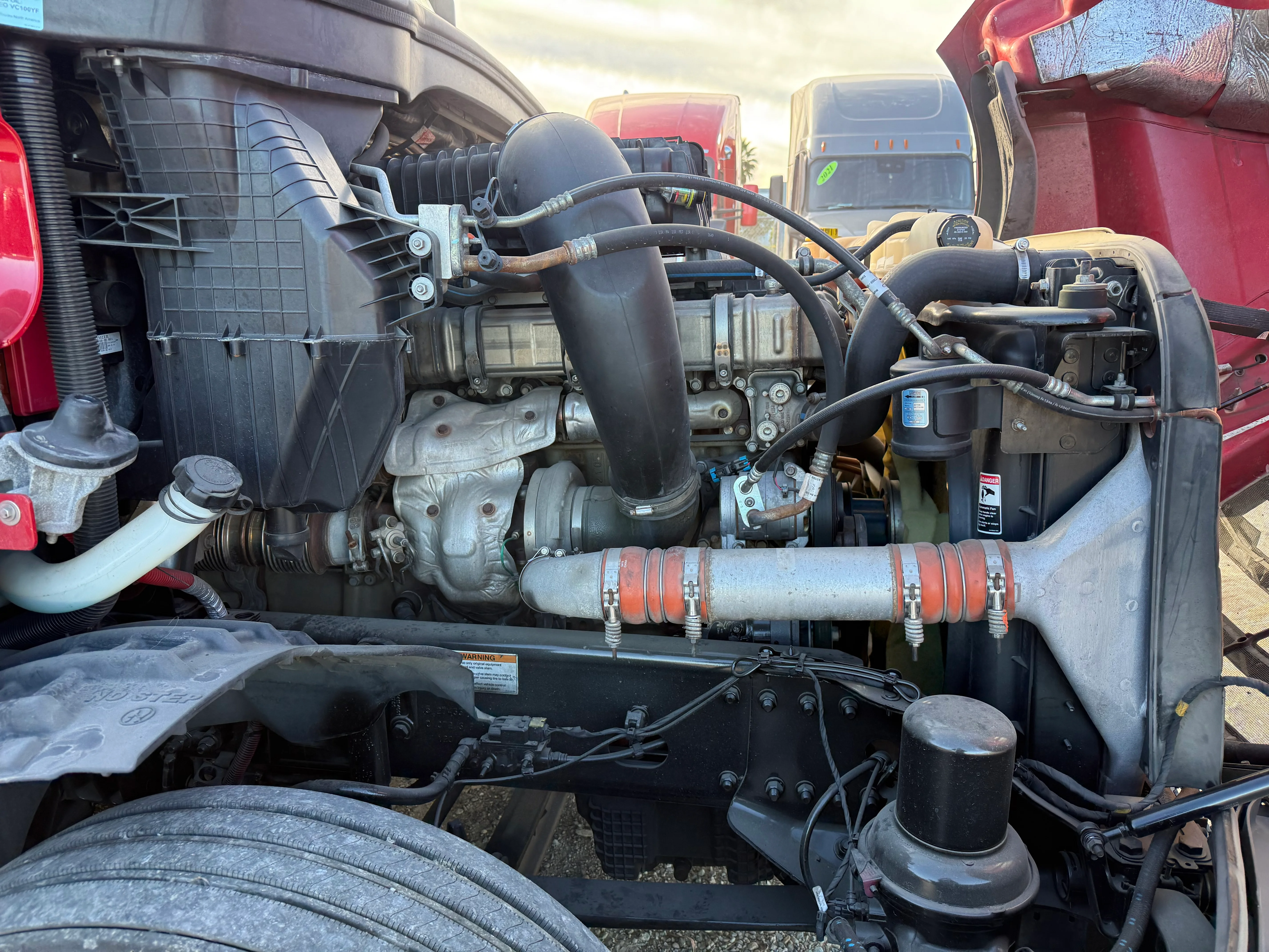 2021 Freightliner Cascadia in San Diego, CA — photo 10