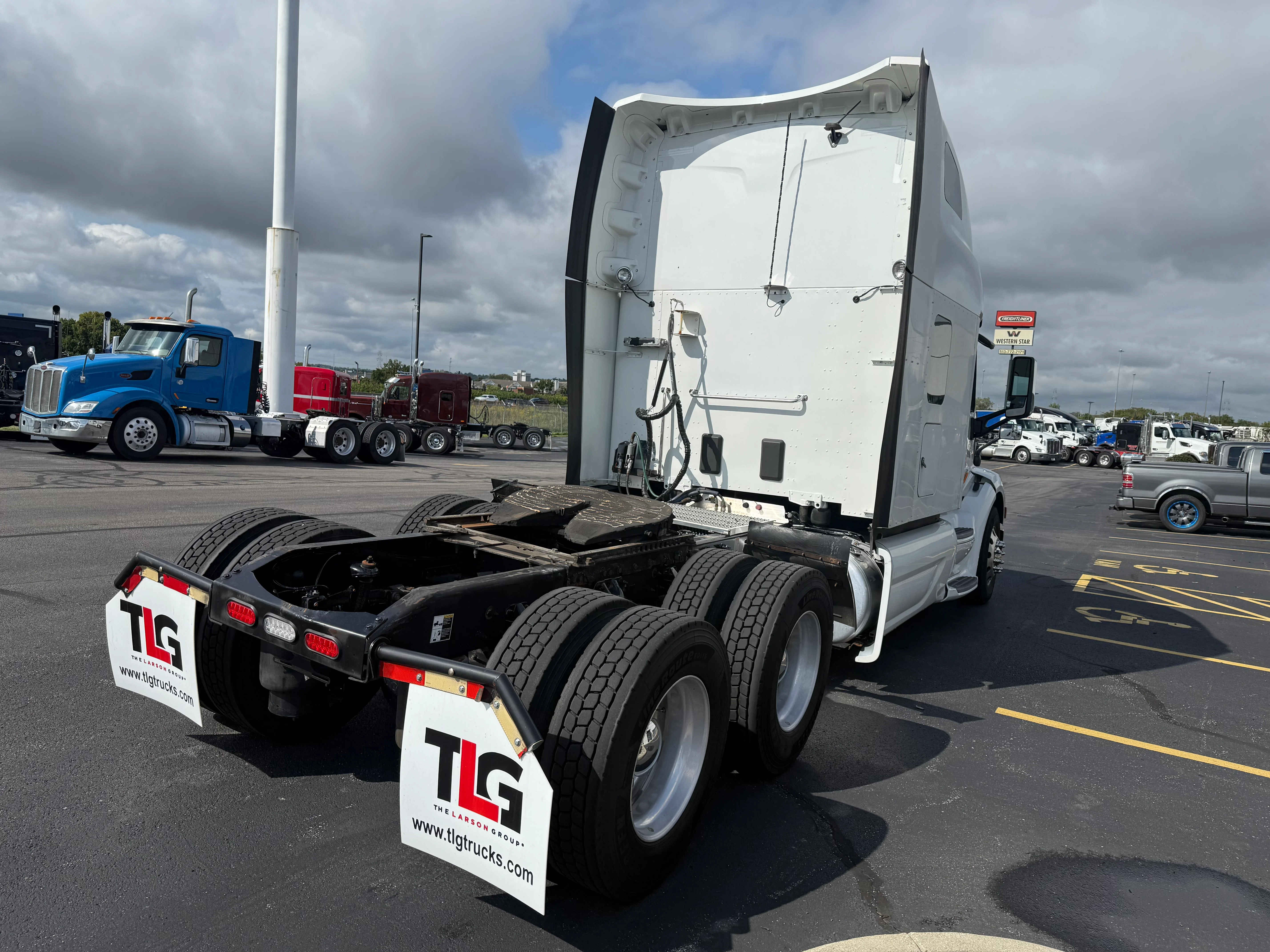 2019 Peterbilt 579 in Cincinnati, OH — photo 5