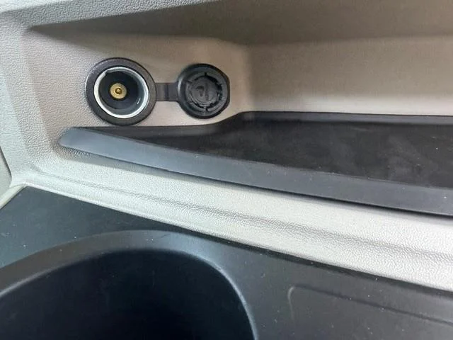 2027 Peterbilt 567 - image 43