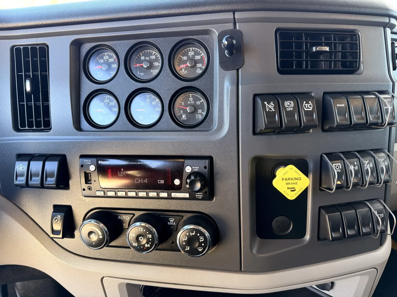 2024 Peterbilt 567 in Greer, SC — photo 19