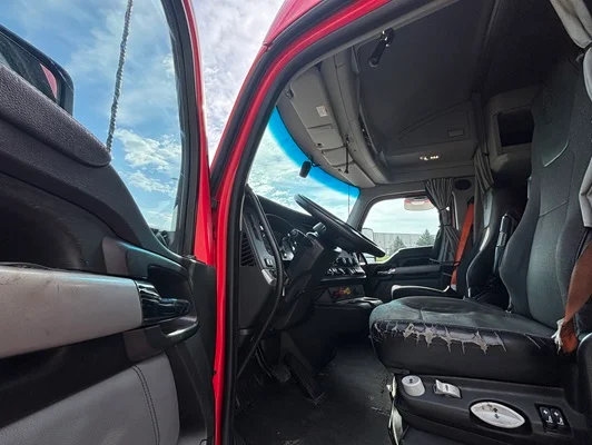 2022 Kenworth T680 in Omaha, NE — photo 16