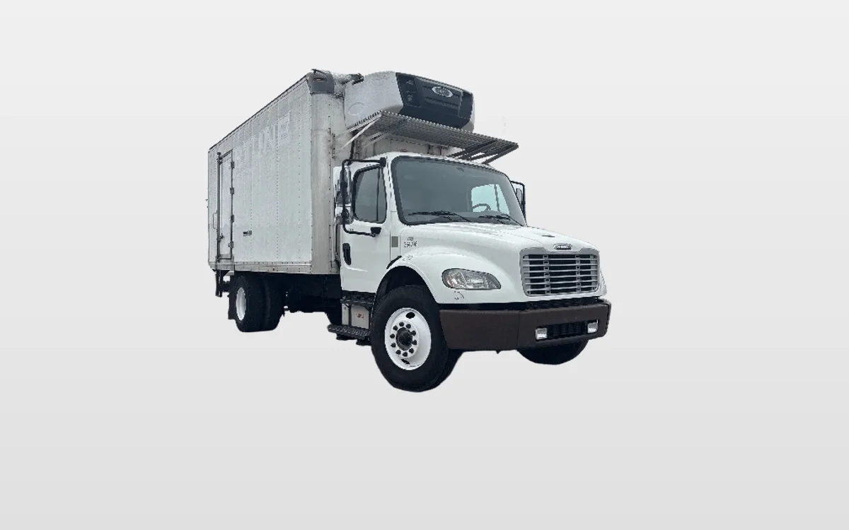 2020 Freightliner M2 106 - image 1