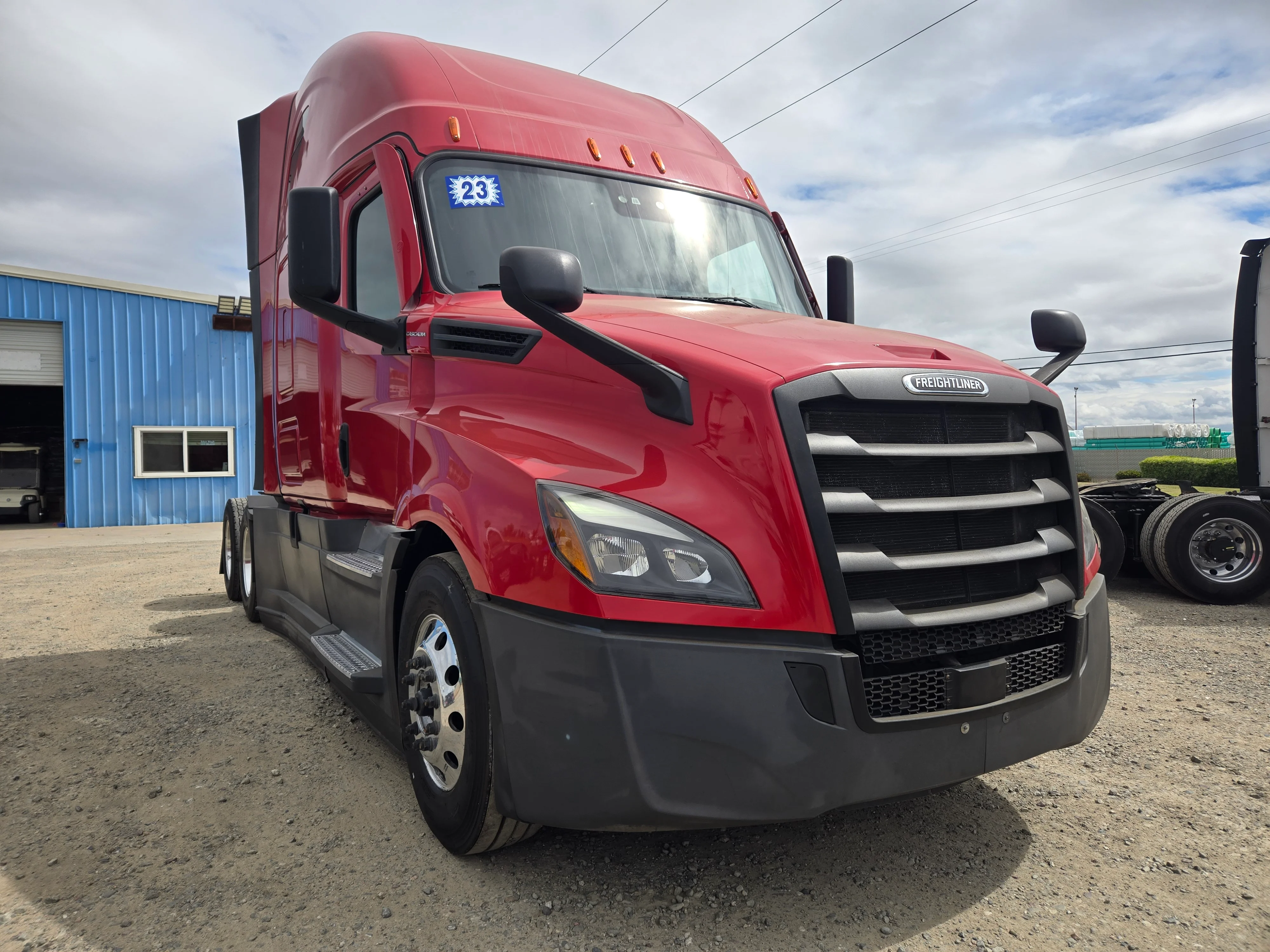 2023 Freightliner Cascadia in French Camp, CA — photo 3