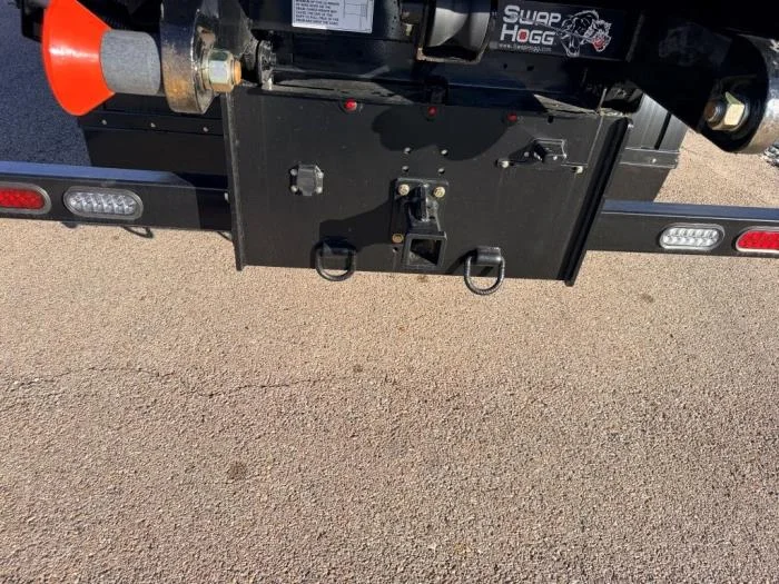 2025 Isuzu NRR - image 17