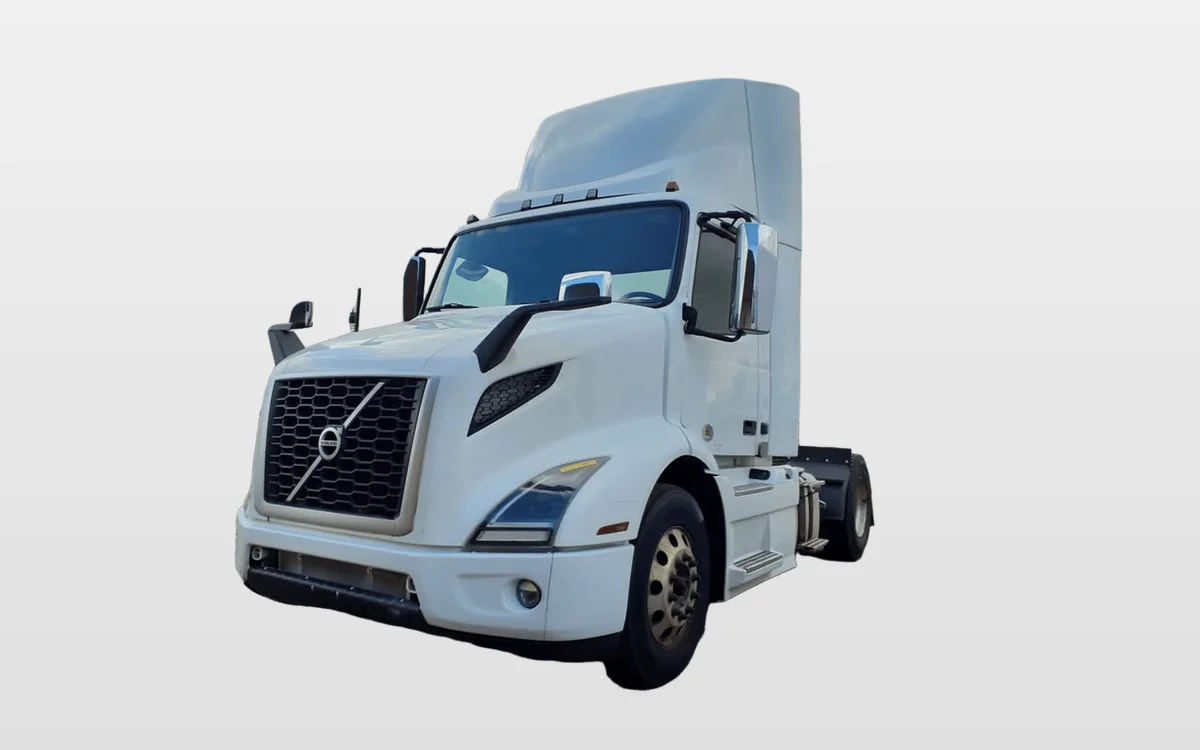 2019 Volvo - image 1