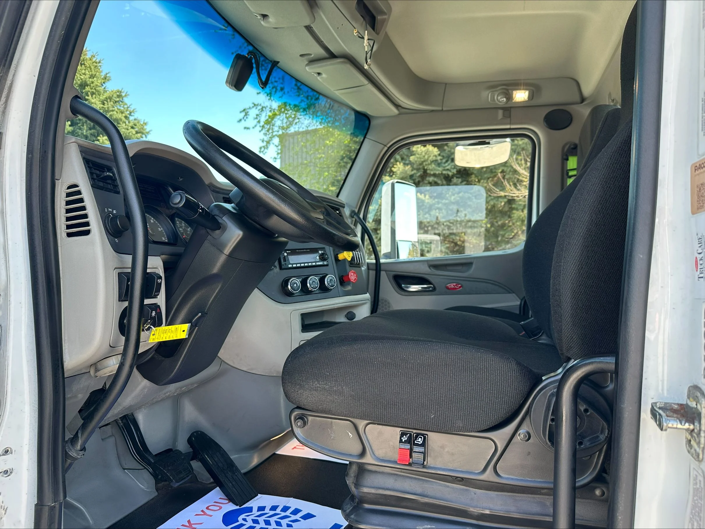 2021 Peterbilt 579 - image 6