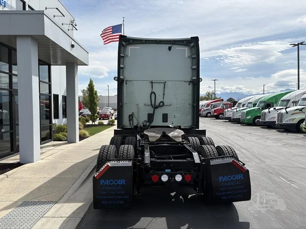 2023 Kenworth T680 in Salt Lake City, UT — photo 6