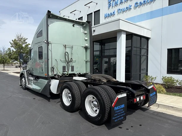 2023 Kenworth T680 in Salt Lake City, UT — photo 7