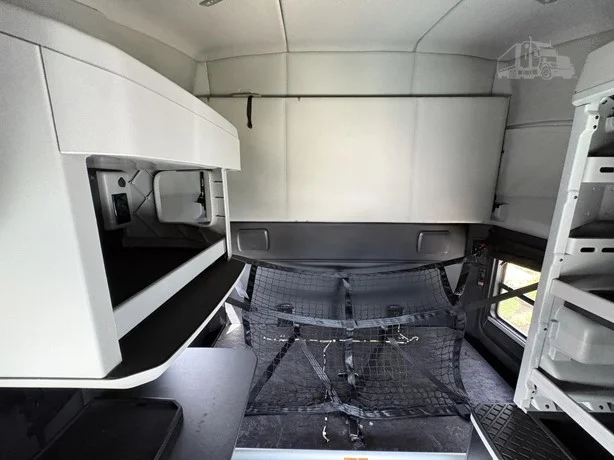 2023 Kenworth T680 in Salt Lake City, UT — photo 15