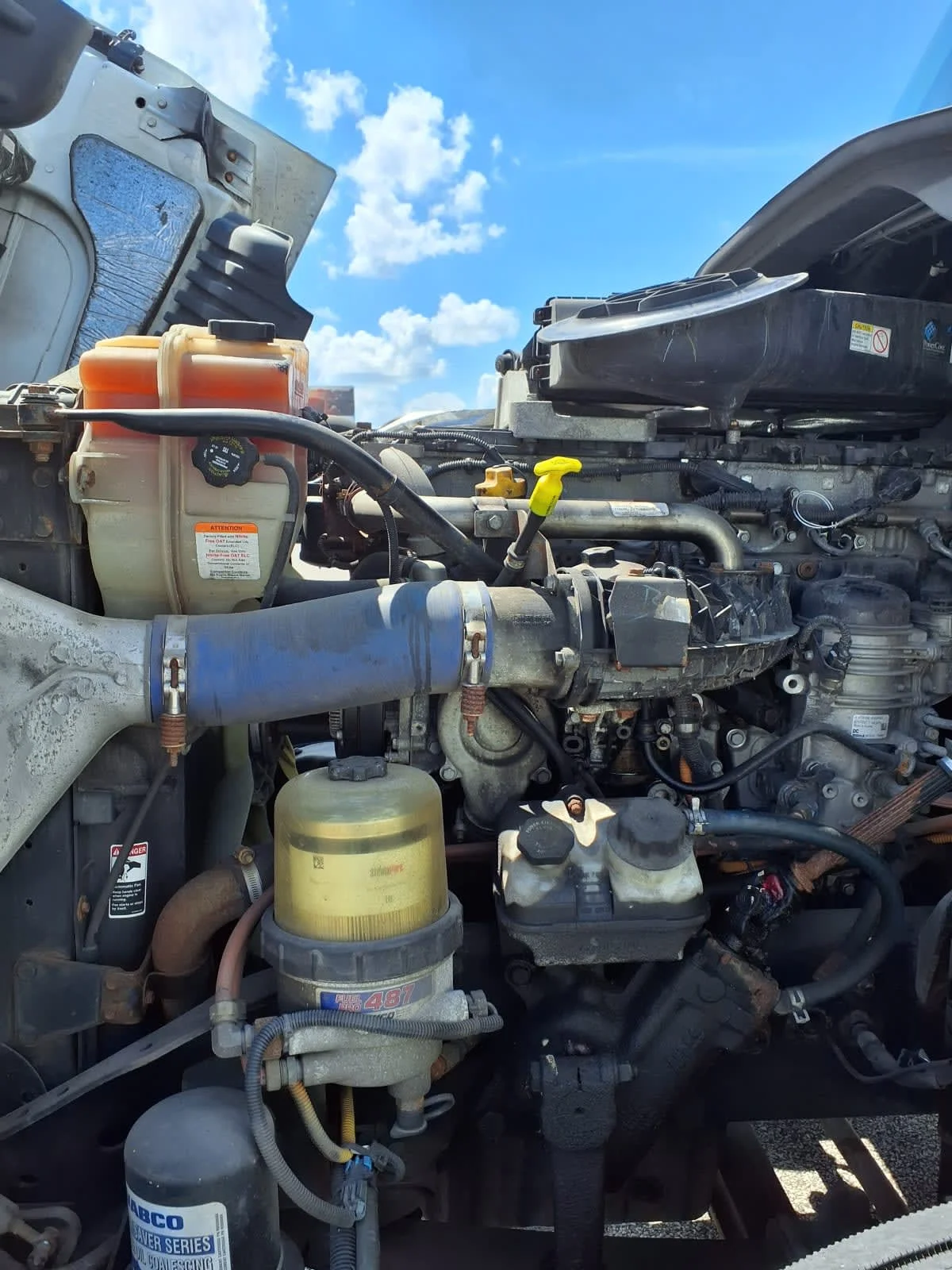 2020 Freightliner Cascadia - image 8